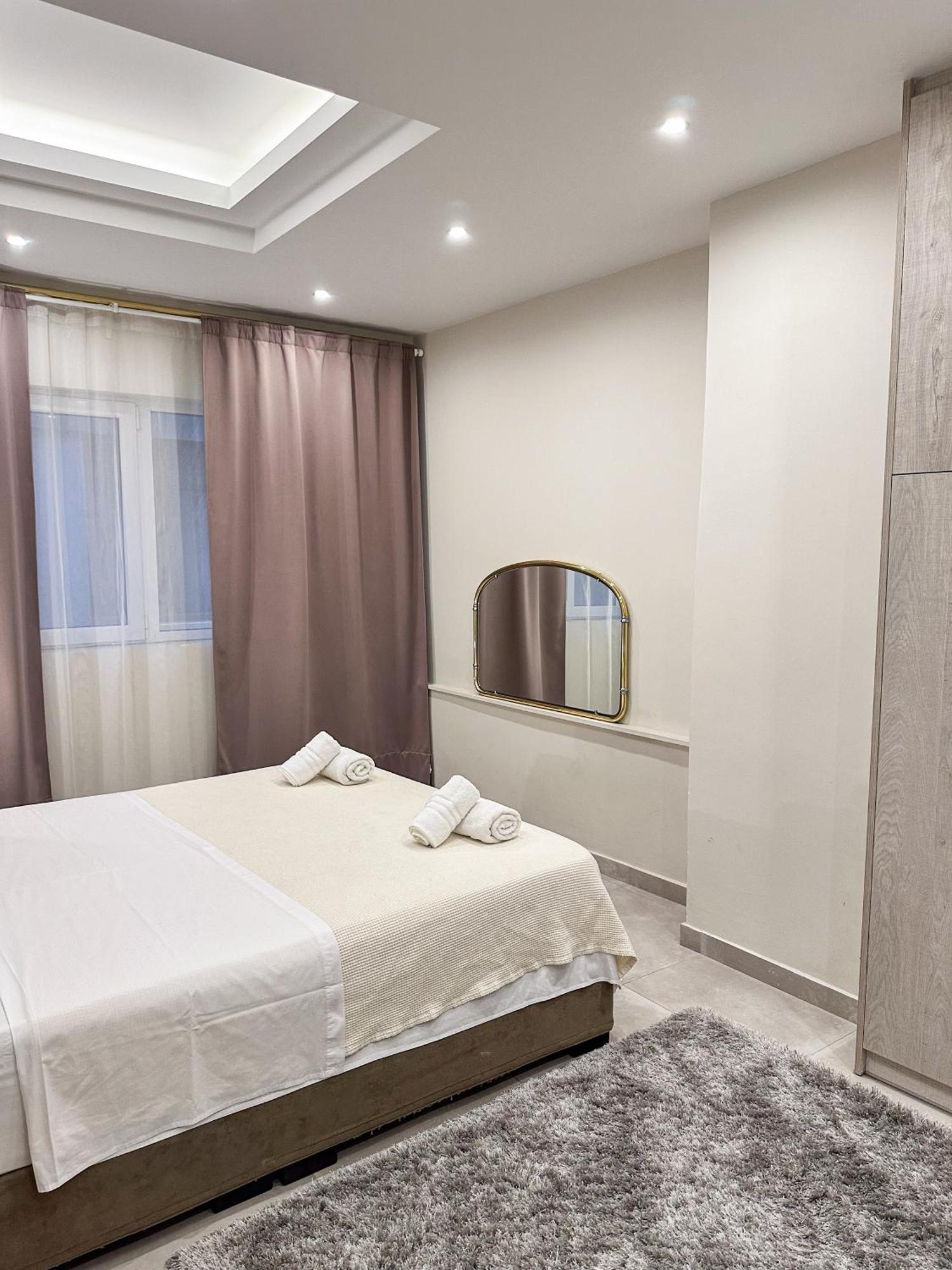 Contemporary & Spacious Renovated Apartment, Dt Syntagma, /Touristic Area Athene Buitenkant foto